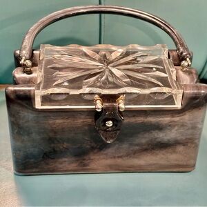 Vintage 1950s lucite handbag
